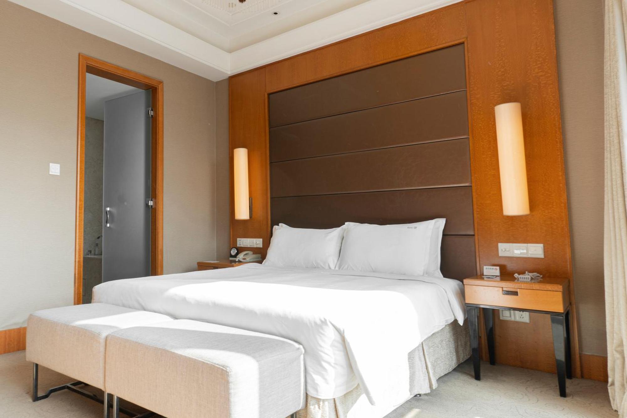 Holiday Inn Hangzhou Cbd By Ihg Exterior photo